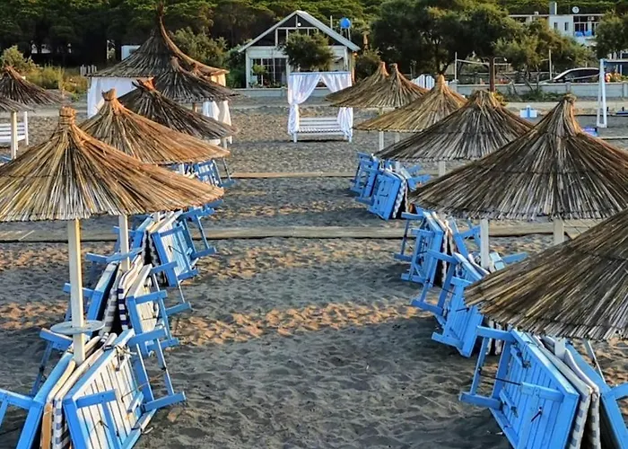 Beachfront, Tirana