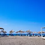 Beachfront, Tirana * Velipojë