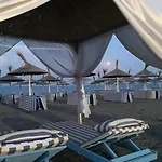 Beachfront, Tirana * Velipojë