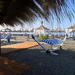 Beachfront, Tirana Willa Velipojë