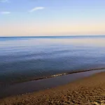 Beachfront, Tirana * Velipojë