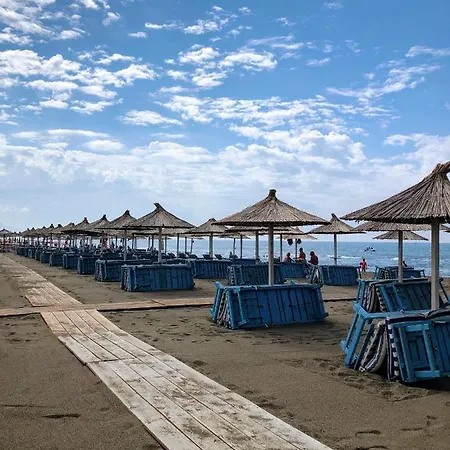 Beachfront, Tirana * Velipoje