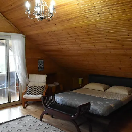 Villa Beachfront, Tirana