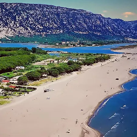 Beachfront, Tirana * Velipoje