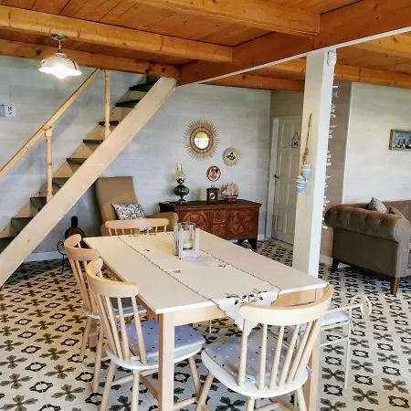 Beachfront, Tirana ヴィラ *