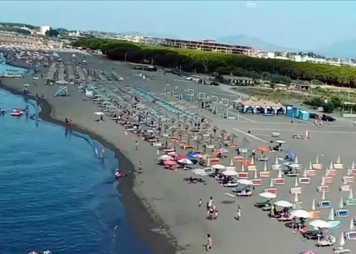 Beachfront, Tirana Velipojë