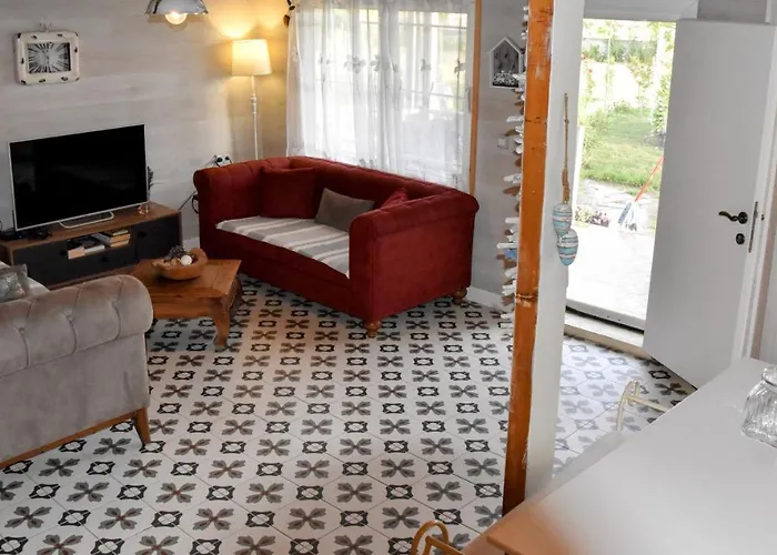 别墅 Beachfront, Tirana