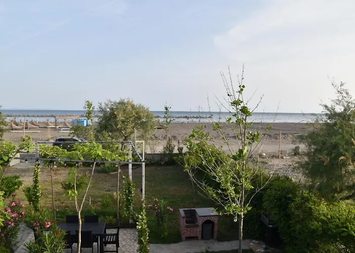 Beachfront, Tirana 别墅 Velipojë